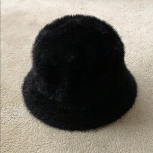 Urban outfitters bucket hat